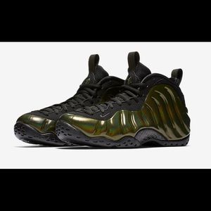 Used Nike Air Foamposite Legion Green sz. 12.5